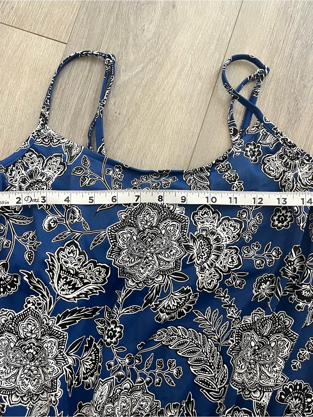 Caribbean Joe Blue Floral Tankini Top Size 14 Adjustable Straps Swim - Picture 9 of 9